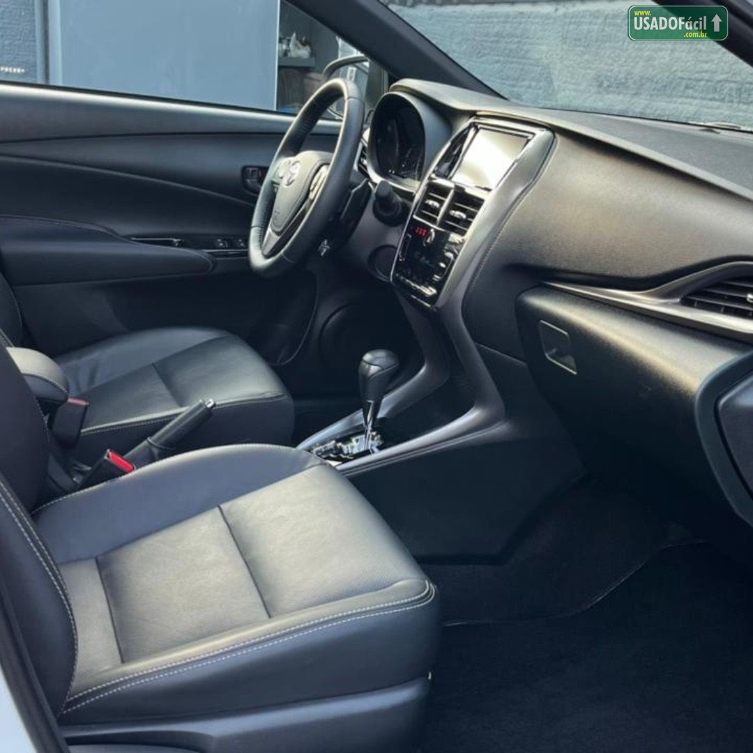 TOYOTA Yaris Hatch XLS 1.5 Automático Flex 2023/2024 — foto 10 de 23