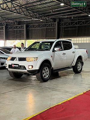 MITSUBISHI L200 Triton HLS CD 2.4 automático Flex