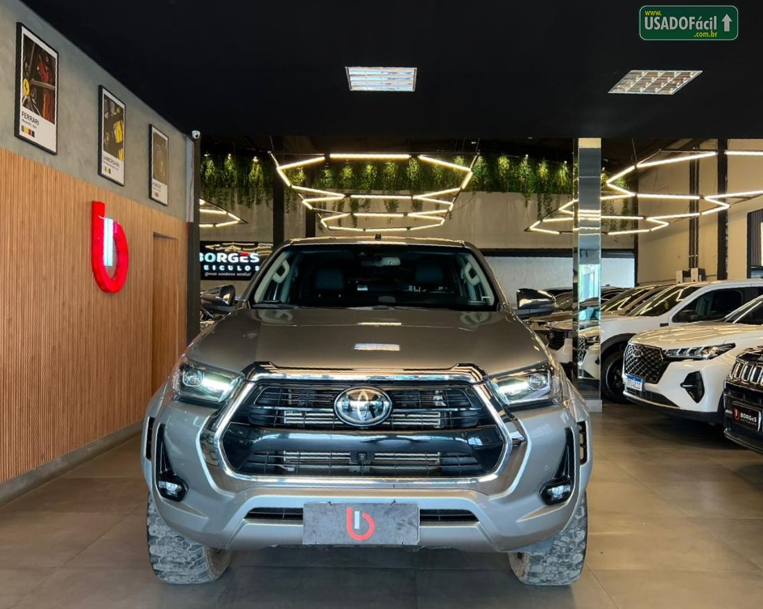 Toyota Hilux SRX CD 2.8 4x4 TDI Automático Diesel 2024/2024 — foto 2 de 19