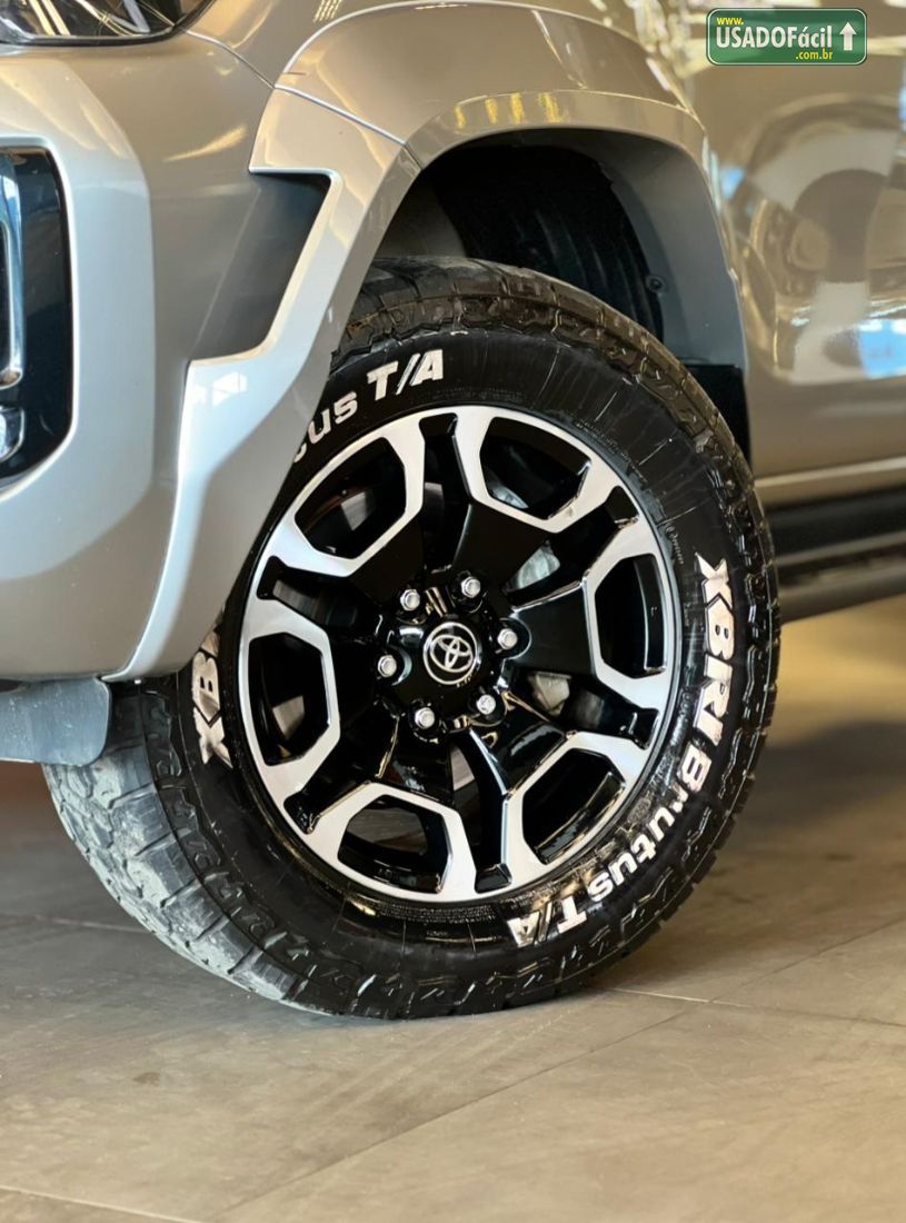 Toyota Hilux SRX CD 2.8 4x4 TDI Automático Diesel 2024/2024 — foto 8 de 19
