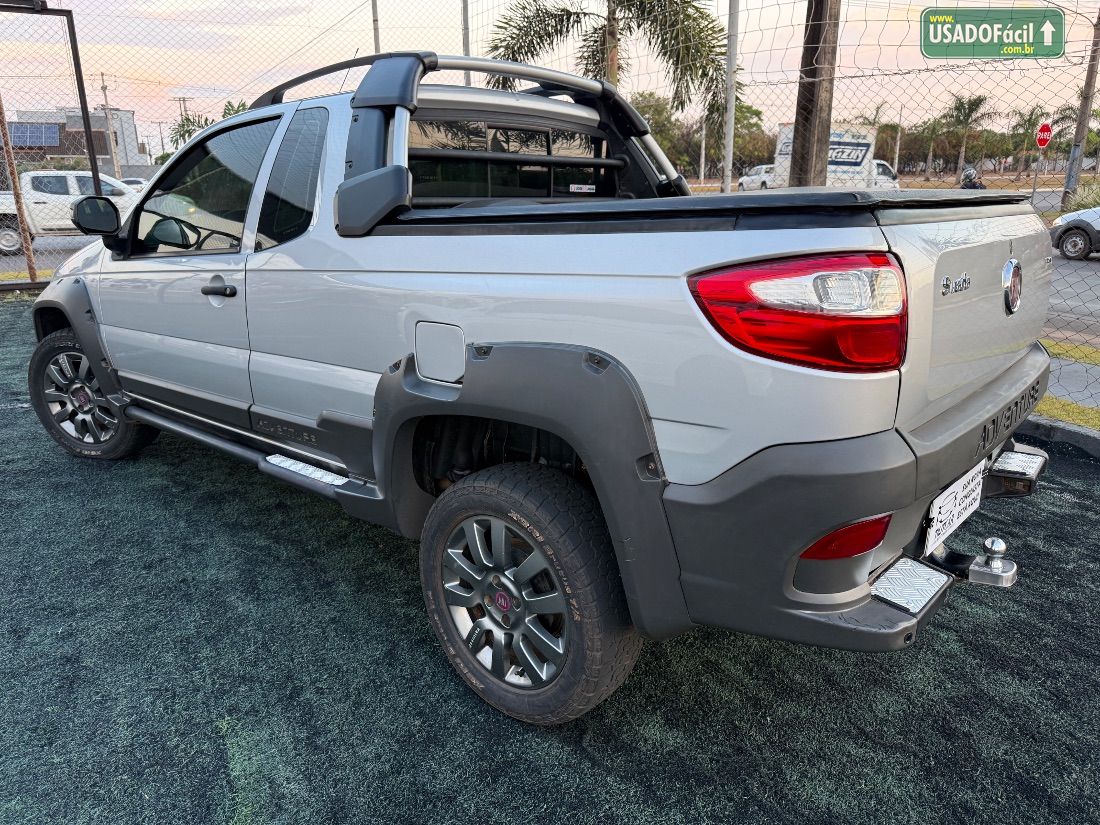 Fiat Strada Adventure CE 1.8 Dualogic Flex 2015/2015 — foto 4 de 6