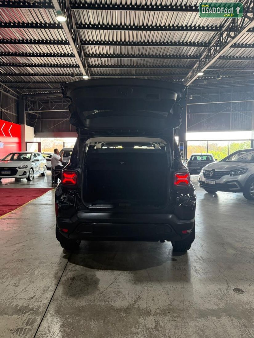 Jeep Renegade Altitude T270 1.3 Turbo Automático Flex 2025/2026 — foto 13 de 16