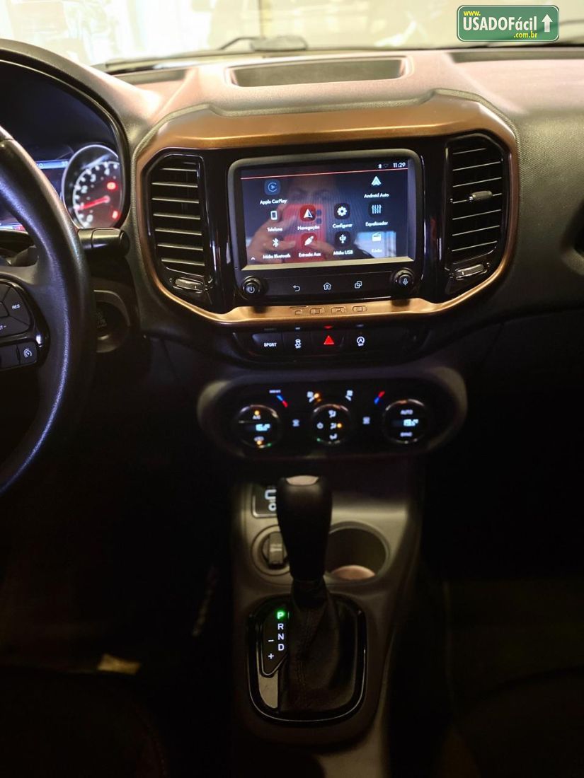 Fiat Toro Volcano 2.4 Automático Flex 2019/2020 — foto 14 de 18