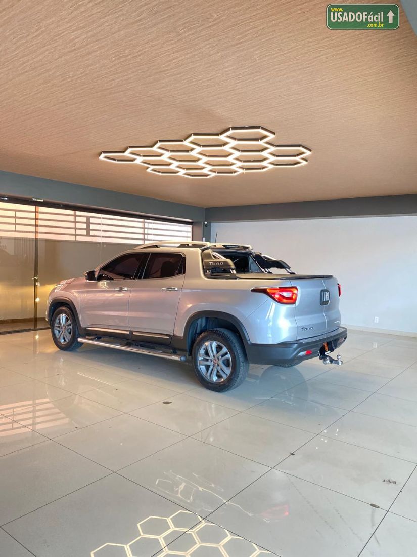Fiat Toro Volcano 2.4 Automático Flex 2019/2020 — foto 6 de 18