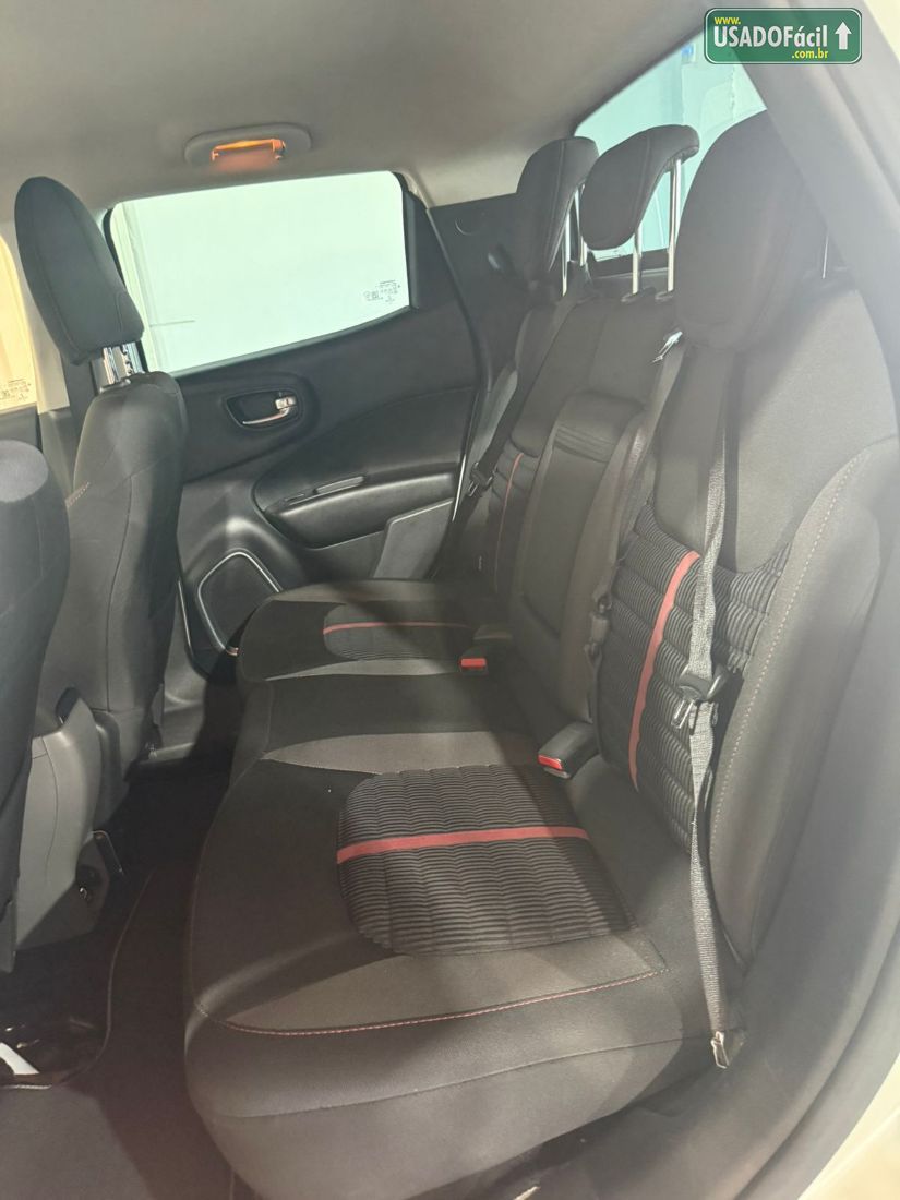 Fiat Toro Freedom 1.8 Automático Flex 2016/2017 — foto 10 de 14