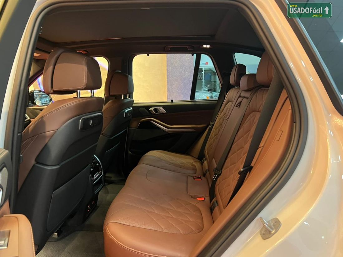 BMW X5 XDrive 50e 3.0 M Sport Automático Híbrido 2025/2025 — foto 9 de 12