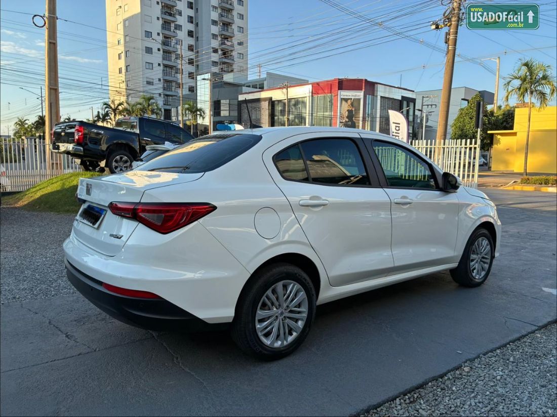 Fiat Cronos Drive 1.3 Automático Flex 2024/2025 — foto 3 de 7