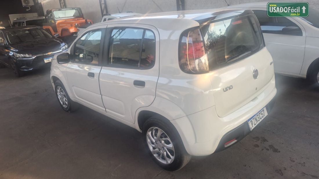 Fiat Uno Drive 1.0 Flex 5P 2017/2018 — foto 4 de 9
