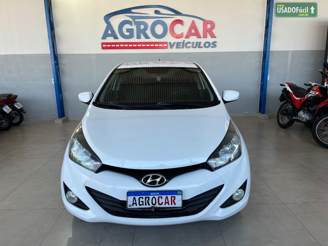 Hyundai HB20S Sedan Comfort Plus 1.6 Mecânico Flex 2013/2014 — foto 7 de 12