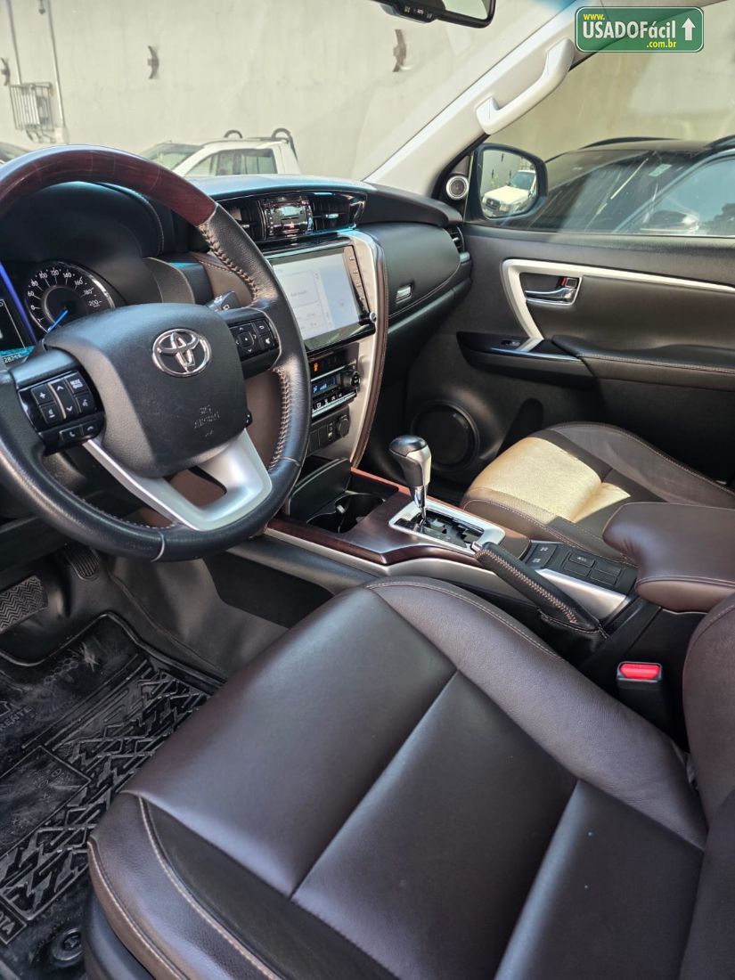 Toyota RAV4 2.5 SX Connect 4x4 Automático Híbrido 2020/2020 — foto 13 de 15