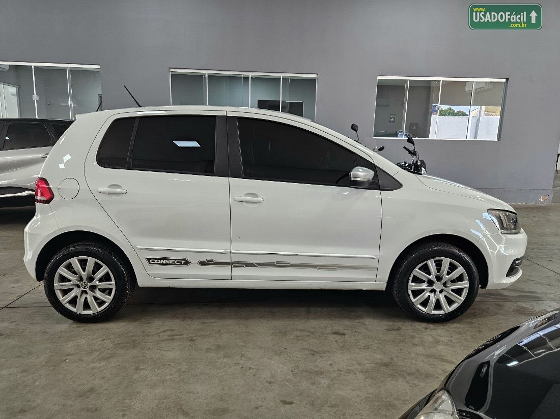 Volkswagen Fox Connect 1.6 4P Flex 2019/2019 — foto 4 de 17