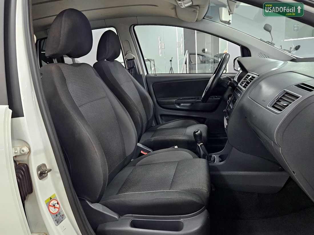Volkswagen Fox Connect 1.6 4P Flex 2019/2019 — foto 9 de 17