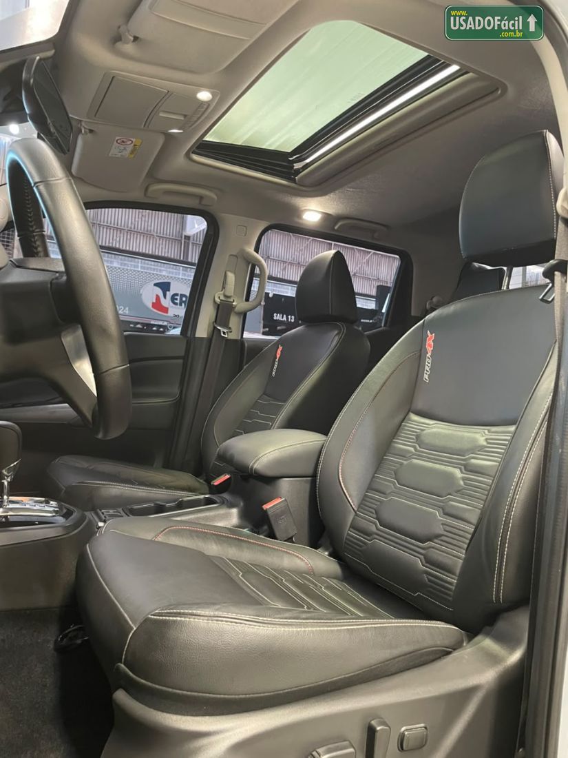 Nissan Frontier PRO4X CD 4x4 2.3 Bi-Turbo Automático Diesel 2023/2024 — foto 6 de 12