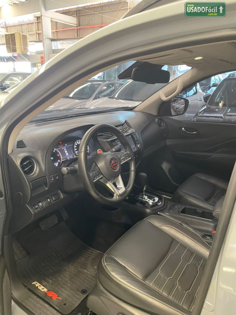 Nissan Frontier PRO4X CD 4x4 2.3 Bi-Turbo Automático Diesel 2023/2024 — foto 7 de 12