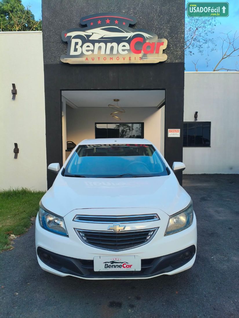 CHEVROLET/GM Onix Hatch LT 1.4 Mecânico Flex 2016/2016 — foto 3 de 14