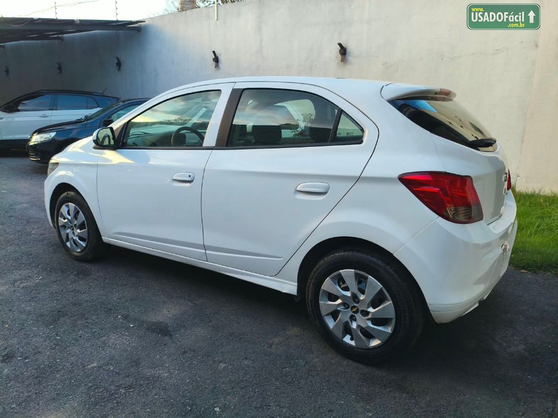 CHEVROLET/GM Onix Hatch LT 1.4 Mecânico Flex 2016/2016 — foto 5 de 14