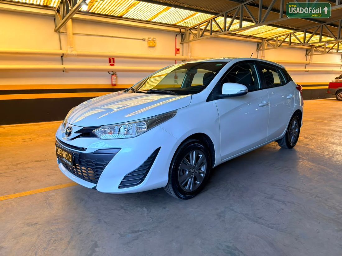 Toyota Yaris Hatch XL Plus Connect 1.5 Automático Flex 2021/2022 — foto 4 de 17