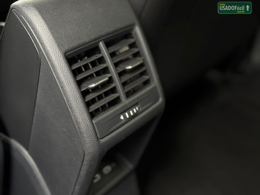 Volkswagen Nivus Highline 200 TSI Automático Flex 2022/2023 — foto 18 de 24