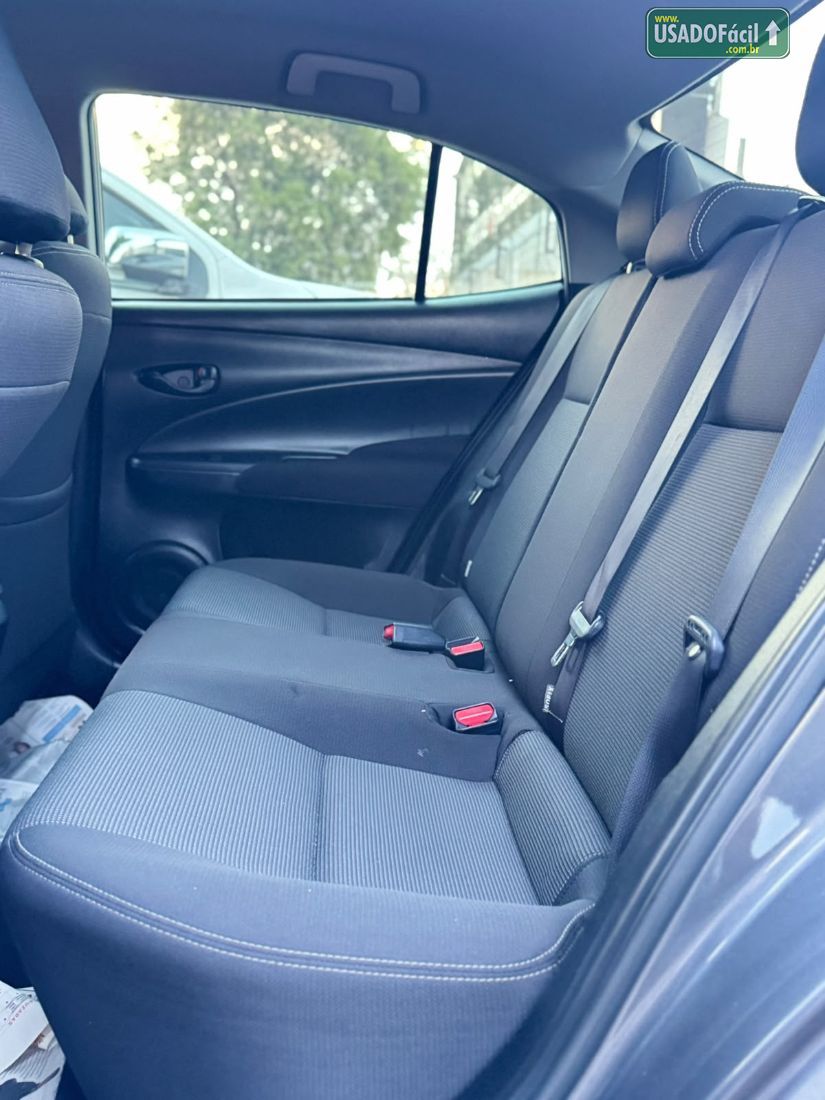 Toyota Yaris Sedan XL 1.5 Automático Flex 2024/2025 — foto 11 de 12