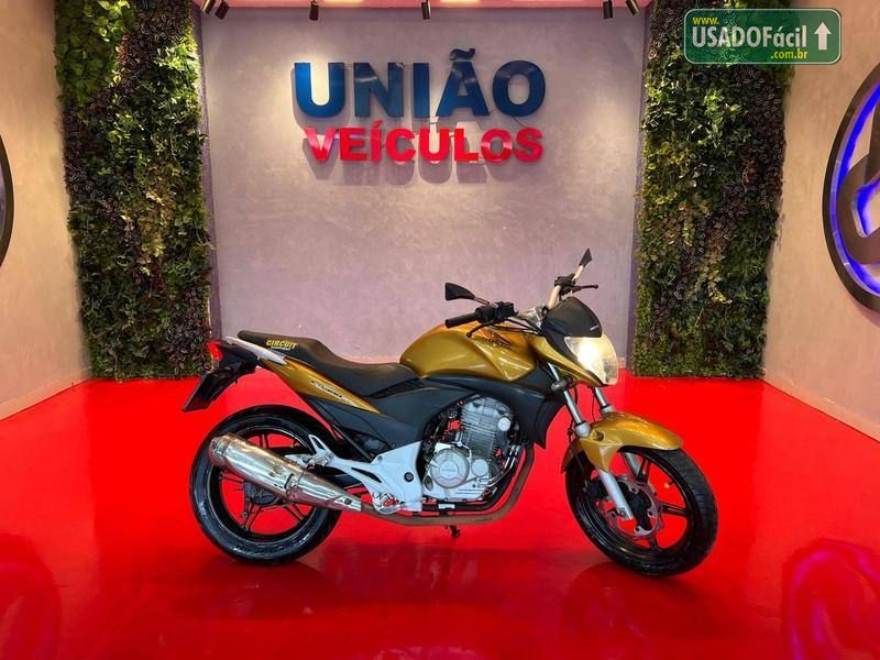 Honda CB 300R 2010/2011 — foto 4 de 4