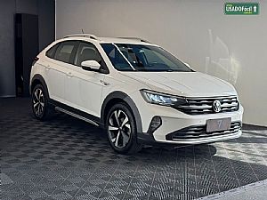 Volkswagen Nivus Highline 200 TSI Automático Flex