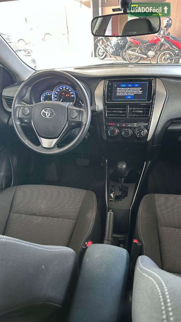 Toyota Yaris Sedan XL 1.5 Automático Flex 2022/2023 — foto 5 de 16