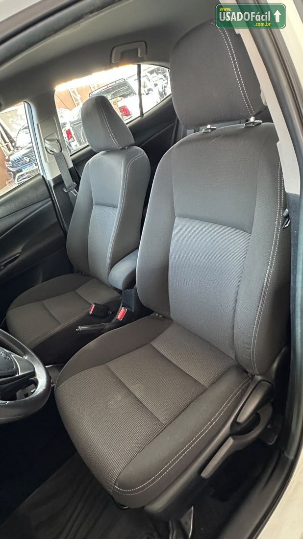 Toyota Yaris Sedan XL 1.5 Automático Flex 2022/2023 — foto 9 de 16