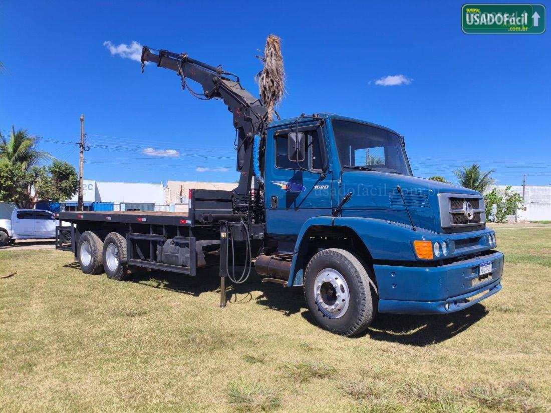MERCEDES-BENZ Mercedes bens 1620 6x2  mulk 12,5 com lança hidráulico 2014/2014 — foto 3 de 4