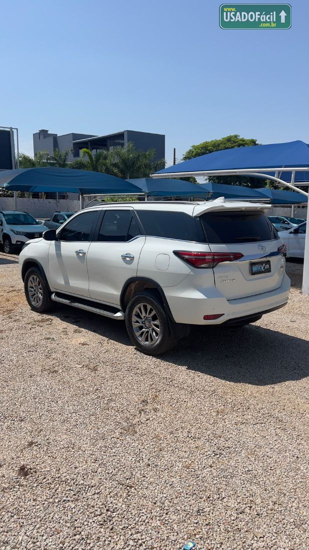 Toyota Hilux SW4 SRX 2.8 4x4 TDI Automático Diesel 2021/2021 — foto 3 de 11