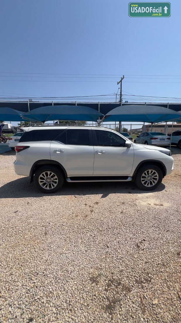 Toyota Hilux SW4 SRX 2.8 4x4 TDI Automático Diesel 2021/2021 — foto 6 de 11