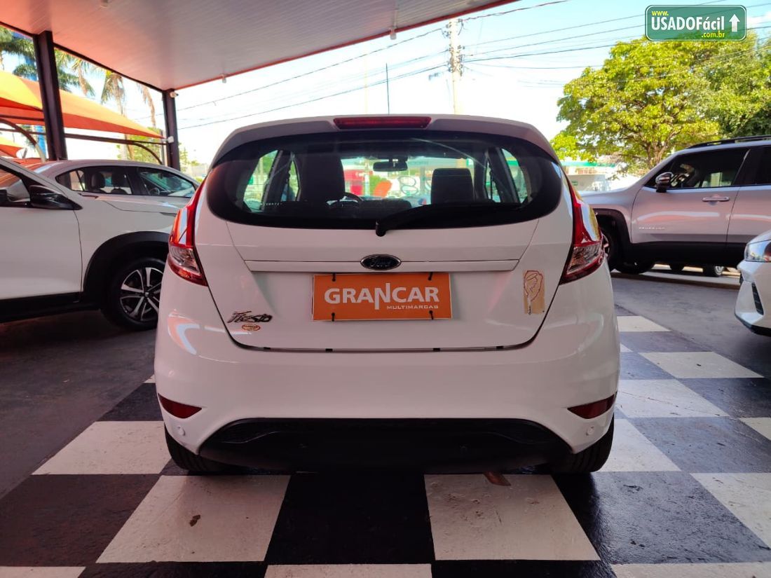 Ford Fiesta Hatch SEL 1.6 5P Automático Flex 2017/2018 — foto 7 de 13