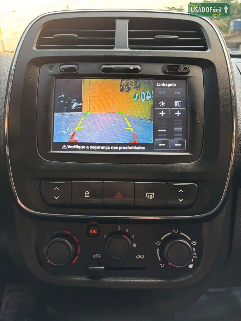 Renault Kwid Zen 1.0 Mecânico Flex 2024/2025 — foto 12 de 15
