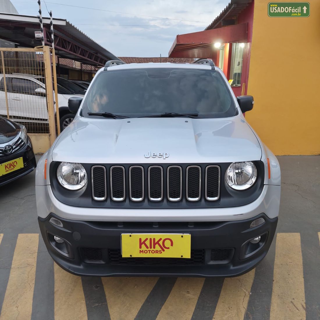 Jeep Renegade Sport 1.8 4x2 Mecânico Flex 2018/2018 — foto 2 de 16