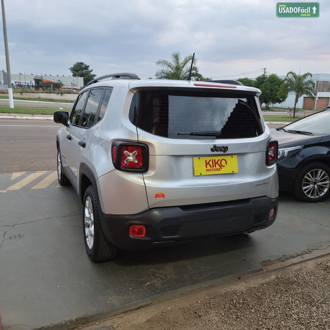 Jeep Renegade Sport 1.8 4x2 Mecânico Flex 2018/2018 — foto 6 de 16
