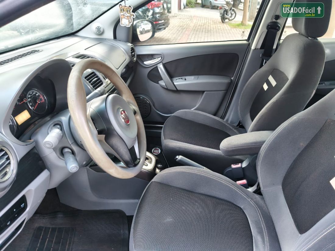 Fiat Grand Siena Essence Dualogic 1.6 Flex 2013/2014 — foto 6 de 8