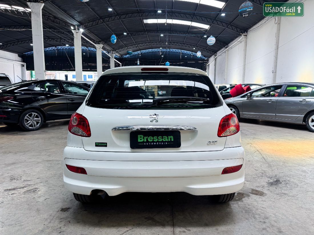 Peugeot Peugeot 207 Active 1.4 4P Flex 2014/2014 — foto 5 de 8