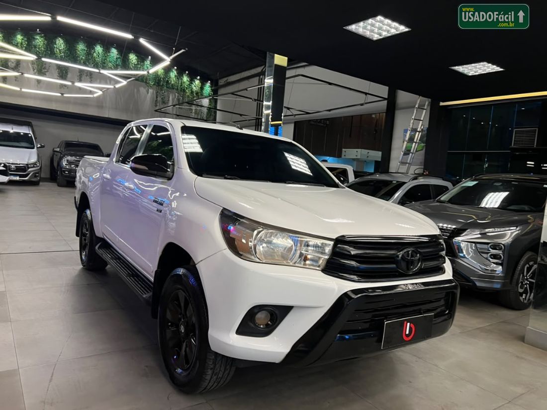 Toyota Hilux SRV CD 2.7 4X2 Automático Flex 2017/2017 — foto 3 de 13