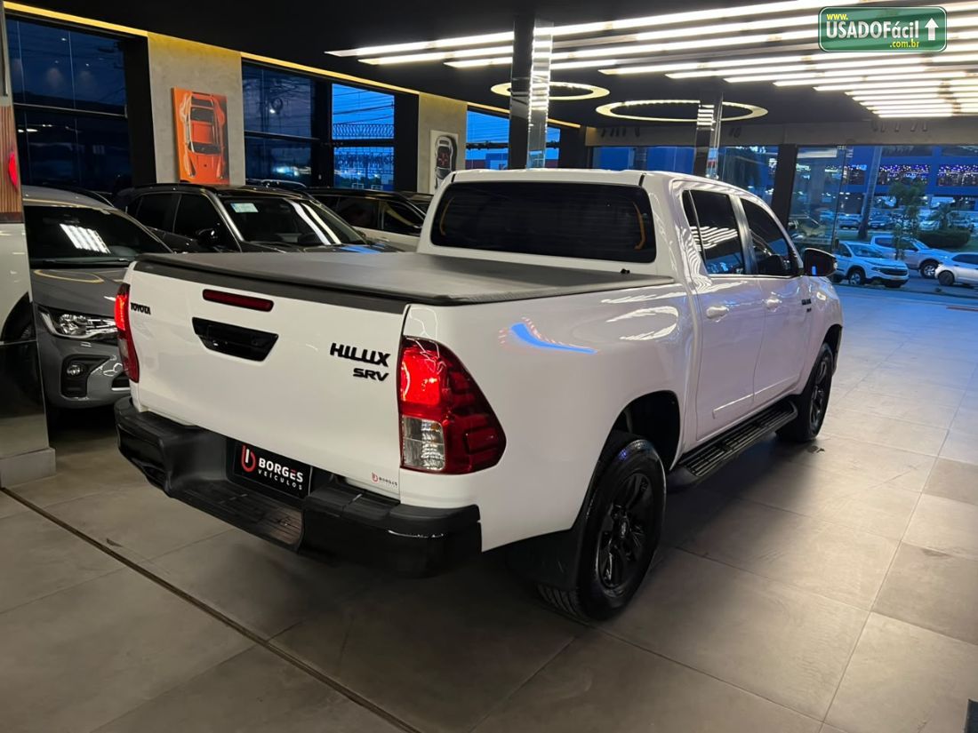 Toyota Hilux SRV CD 2.7 4X2 Automático Flex 2017/2017 — foto 5 de 13