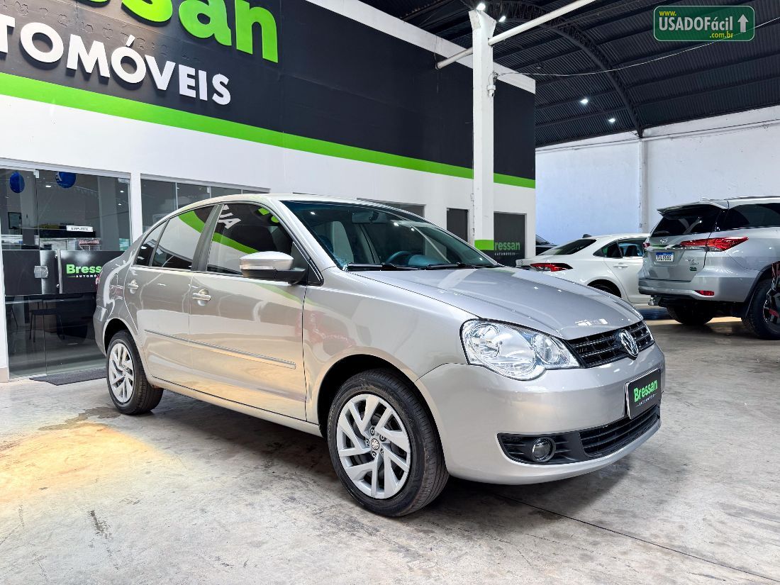 Volkswagen Polo Sedan 1.6 Mi Total Flex 2014/2014 — foto 2 de 8