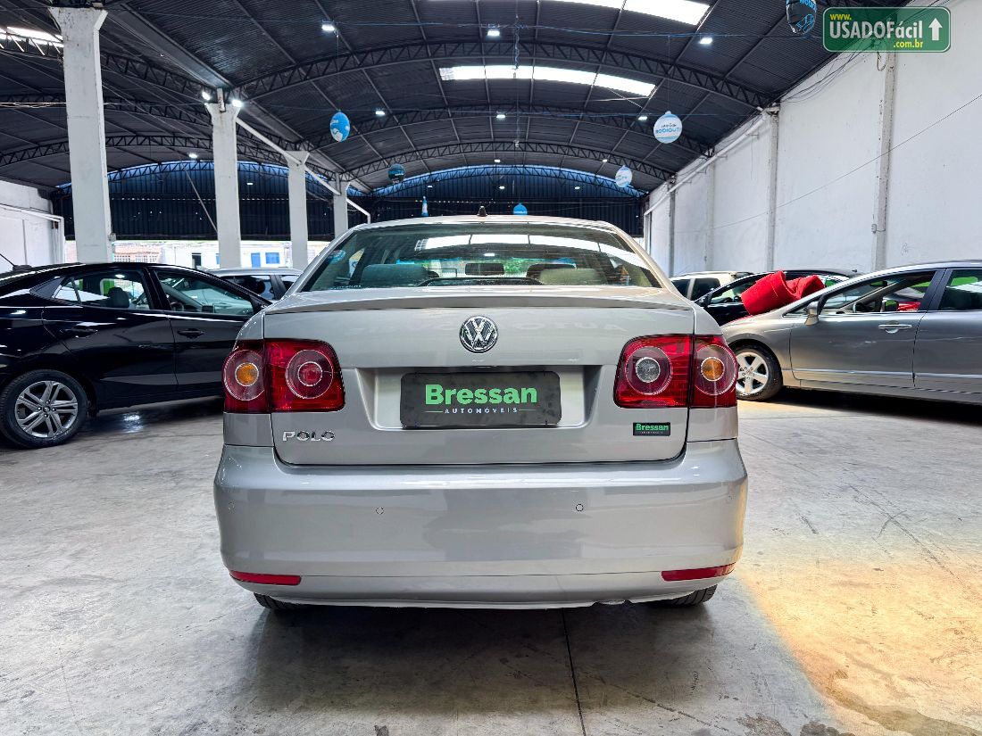 Volkswagen Polo Sedan 1.6 Mi Total Flex 2014/2014 — foto 6 de 8