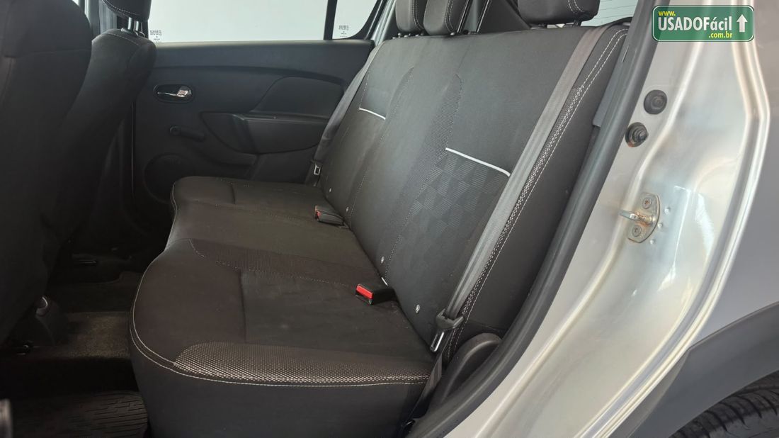 Renault Sandero Stepway Iconic 1.6 Automático Flex 2021/2022 — foto 18 de 19