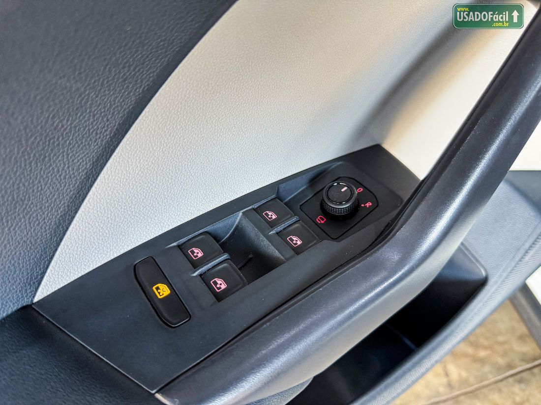 Volkswagen T-Cross Highline 250 TSI 1.4 Automático Flex 2023/2024 — foto 17 de 20