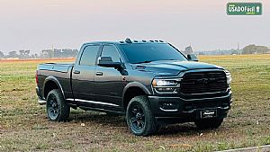 DODGE RAM 3500 LARAMIE 6.7 TURBO DIESEL CD 4X4 AUTOMÁTICo
