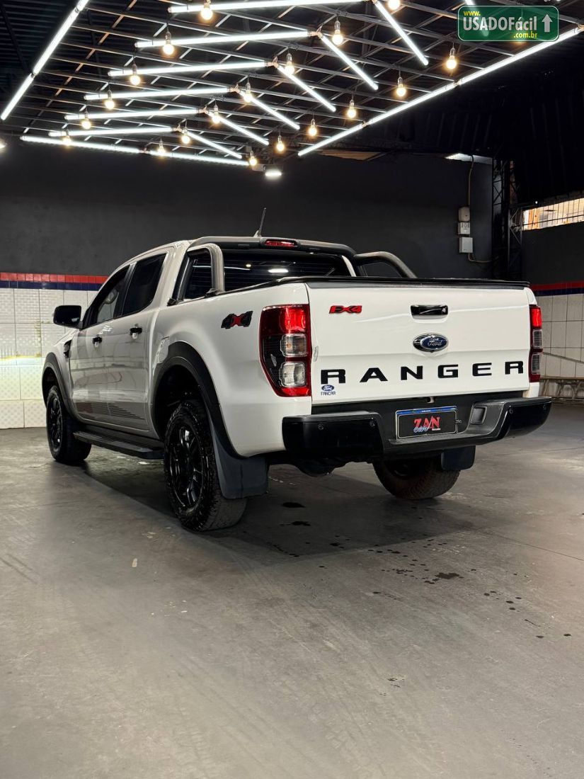 Ford Ranger FX4 CD 3.2 4x4 Automático Diesel 2022/2023 — foto 11 de 13