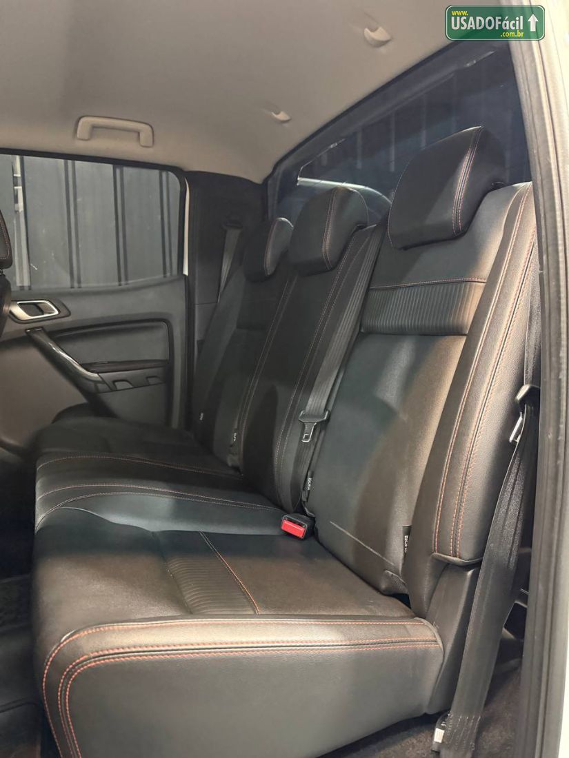 Ford Ranger FX4 CD 3.2 4x4 Automático Diesel 2022/2023 — foto 6 de 13