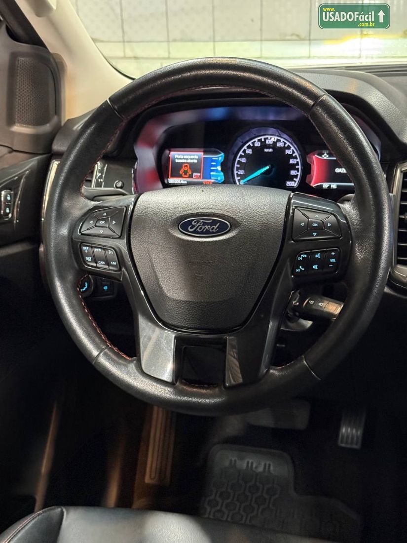 Ford Ranger FX4 CD 3.2 4x4 Automático Diesel 2022/2023 — foto 8 de 13