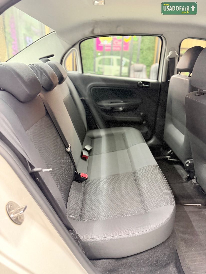 Volkswagen Voyage 1.0 Flex 2022/2023 — foto 7 de 10