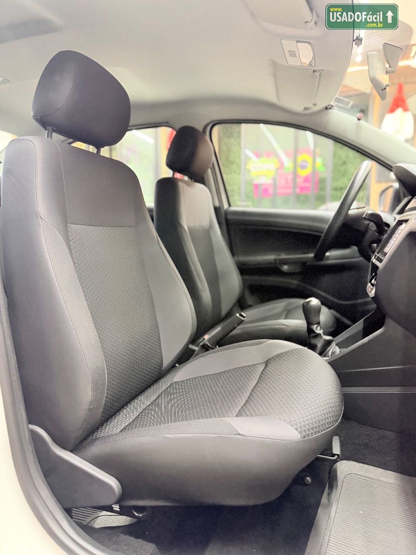 Volkswagen Voyage 1.0 Flex 2022/2023 — foto 8 de 10