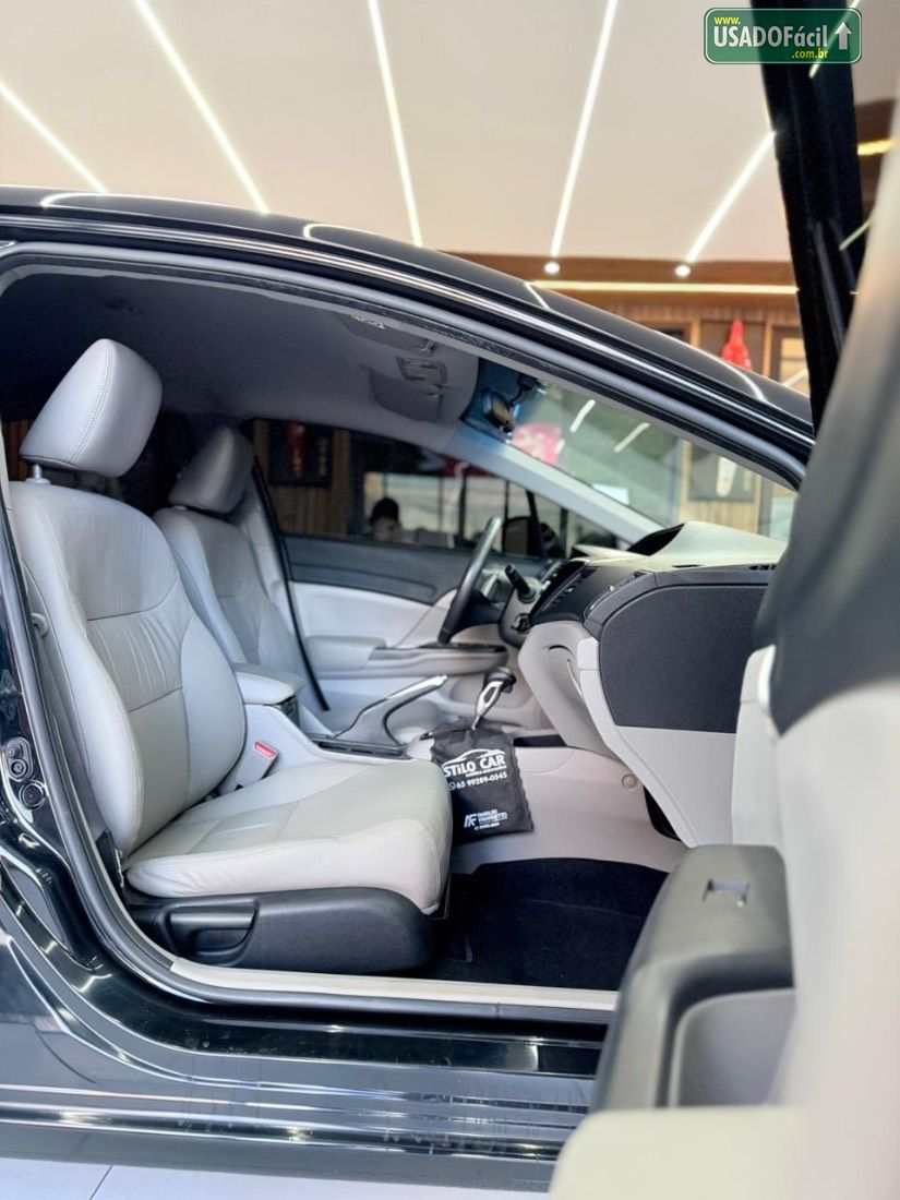 Honda Civic Sedan LXR 2.0 Automático Flexone 2016/2016 — foto 9 de 11
