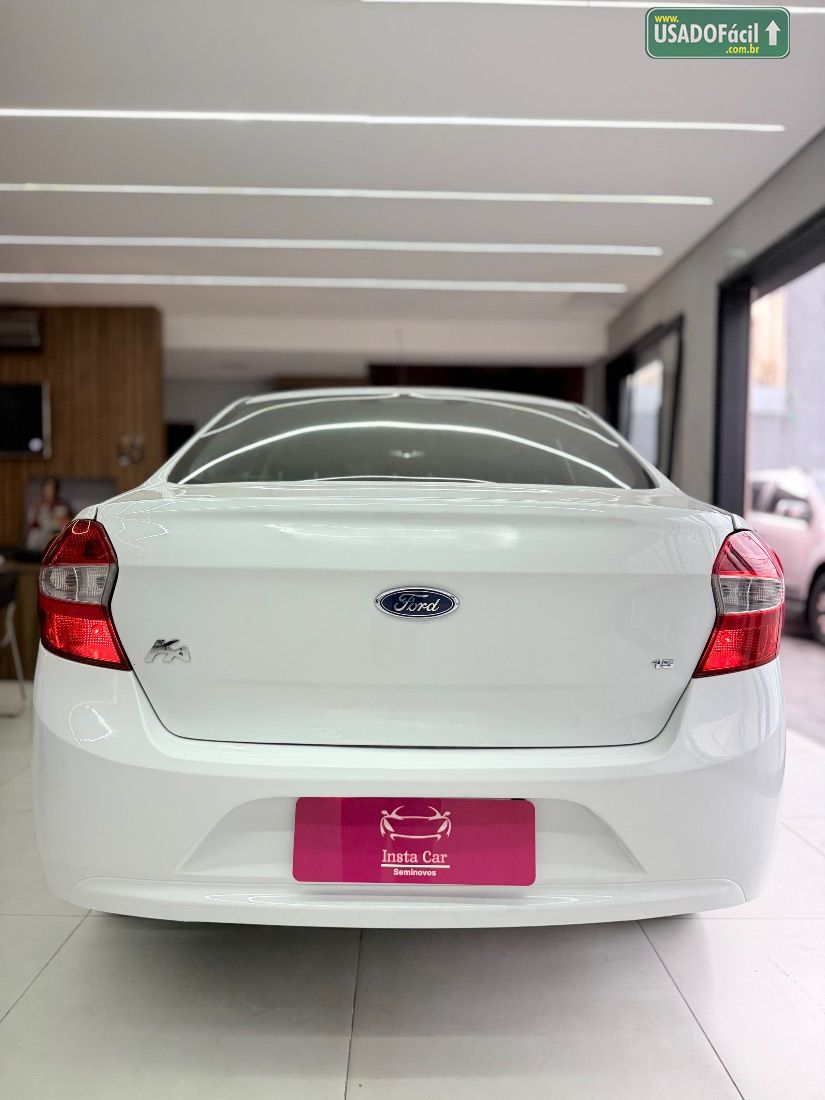 Ford Ka+ Sedan SE Plus 1.5 Flex 2017/2018 — foto 2 de 10